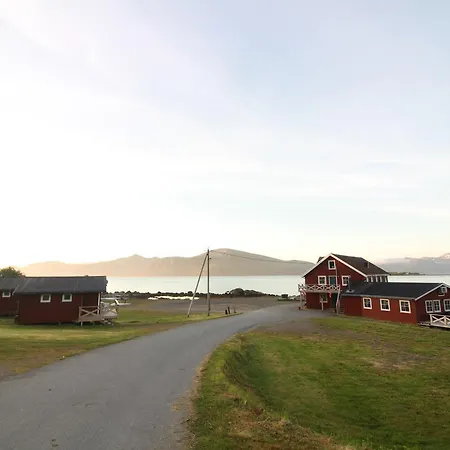 Toftenes Sjohuscamping Campsite