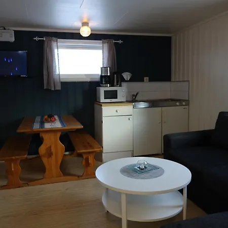 Toftenes Sjohuscamping