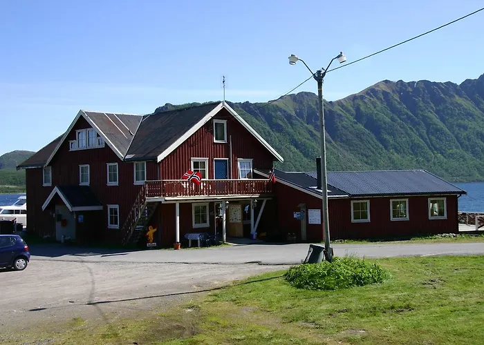 Camping Toftenes Sjohuscamping As Alsvåg