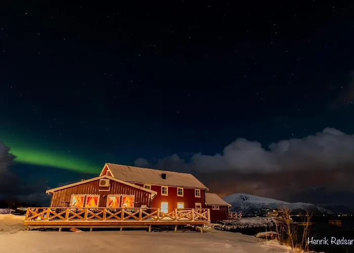 Camping Toftenes Sjohuscamping As Alsvåg