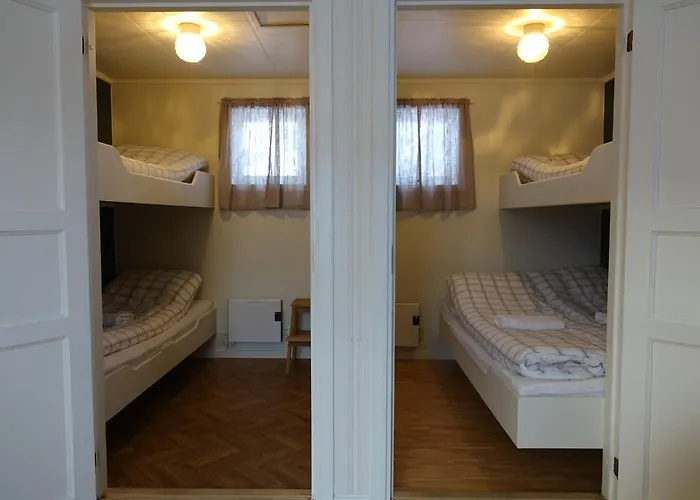 Toftenes Sjohuscamping As Alsvåg