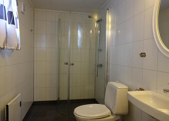 Toftenes Sjohuscamping As * Alsvåg